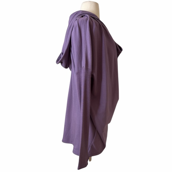 ATHLETA NWT PORANA WRAP SWEATSHIRT. - Picture 4 of 8